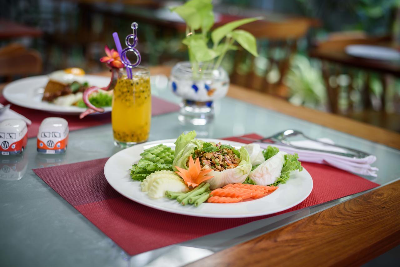 Mango Bellana Boutique Hotel Phnom Penh Esterno foto