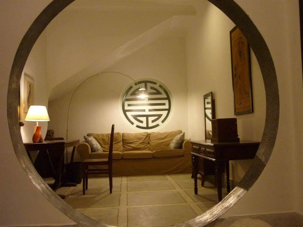 Mango Bellana Boutique Hotel Phnom Penh Esterno foto